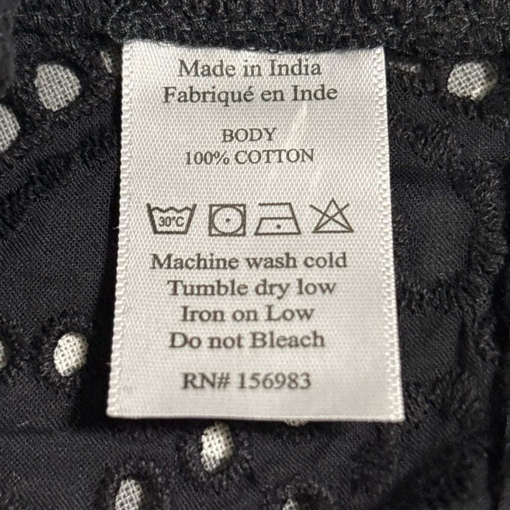 Evereve Elsie Eyelet Tie Front Blouse NWT Black Cotton Peplum Top S - Picture 4 of 5